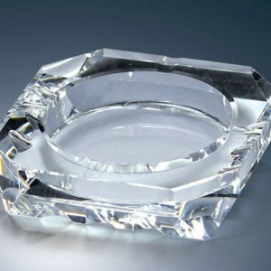 水晶煙灰缸