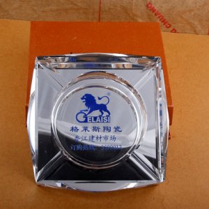 水晶煙灰缸