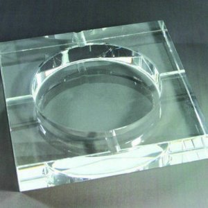 水晶煙灰缸
