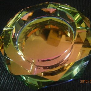 水晶煙灰缸