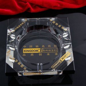 水晶煙灰缸