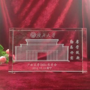 水晶內(nèi)雕