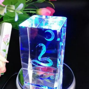 水晶內(nèi)雕