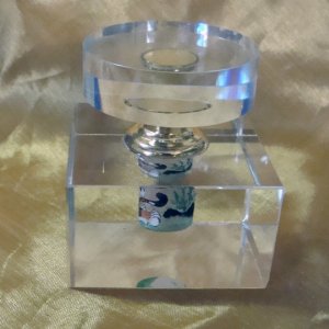 水晶香水瓶