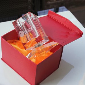 水晶筆筒