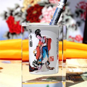 水晶筆筒
