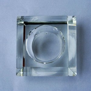 水晶燭臺(tái)