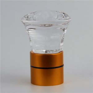 dxg044